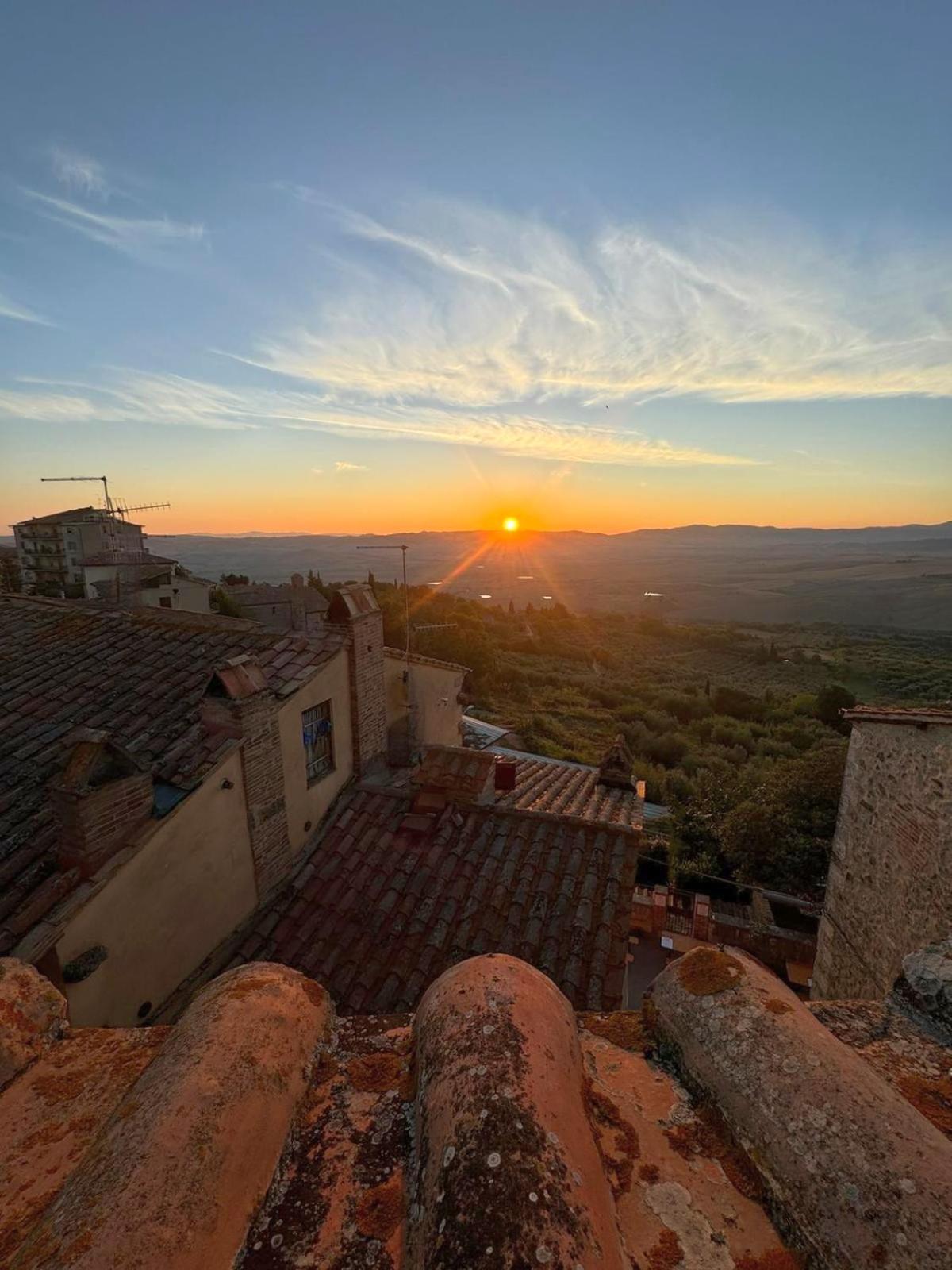 شقة La Terrazza Sulla Val D'Orcia Castiglione dʼOrcia المظهر الخارجي الصورة